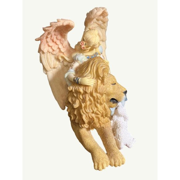 Angel and Lion Figurine With Lamb - Hand-Painted Resin Statue On Wood Base - Picture 3 of 12